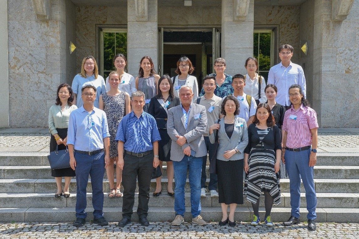 0f24f2bae0864f1f905168aaf4193071.jpg 0f24f2bae0864f1f905168aaf4193071.jpg